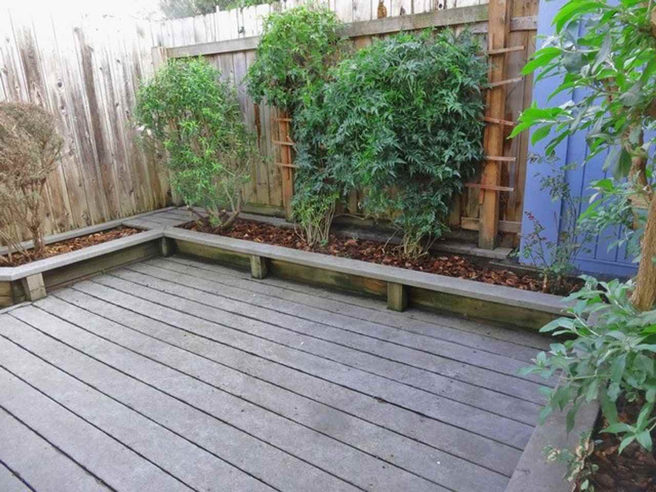 1375 Grant Ave - Photo 4 of 5