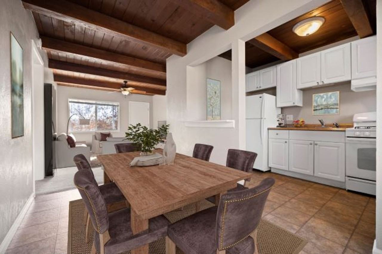 695 Denslowe Drive - Photo 2 of 7