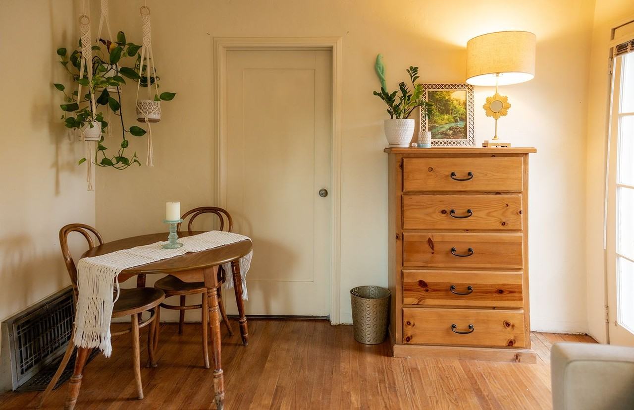 1320 1/2 E Colton Ave - Photo 4 of 15