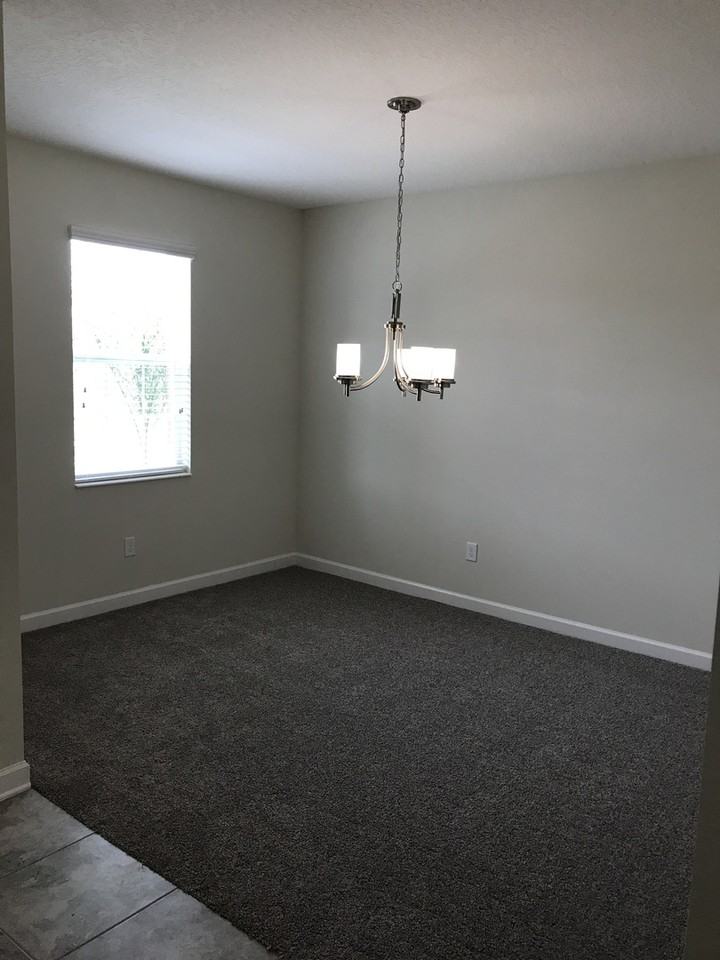 11131 Sycamore Woods Dr - Photo 5 of 49