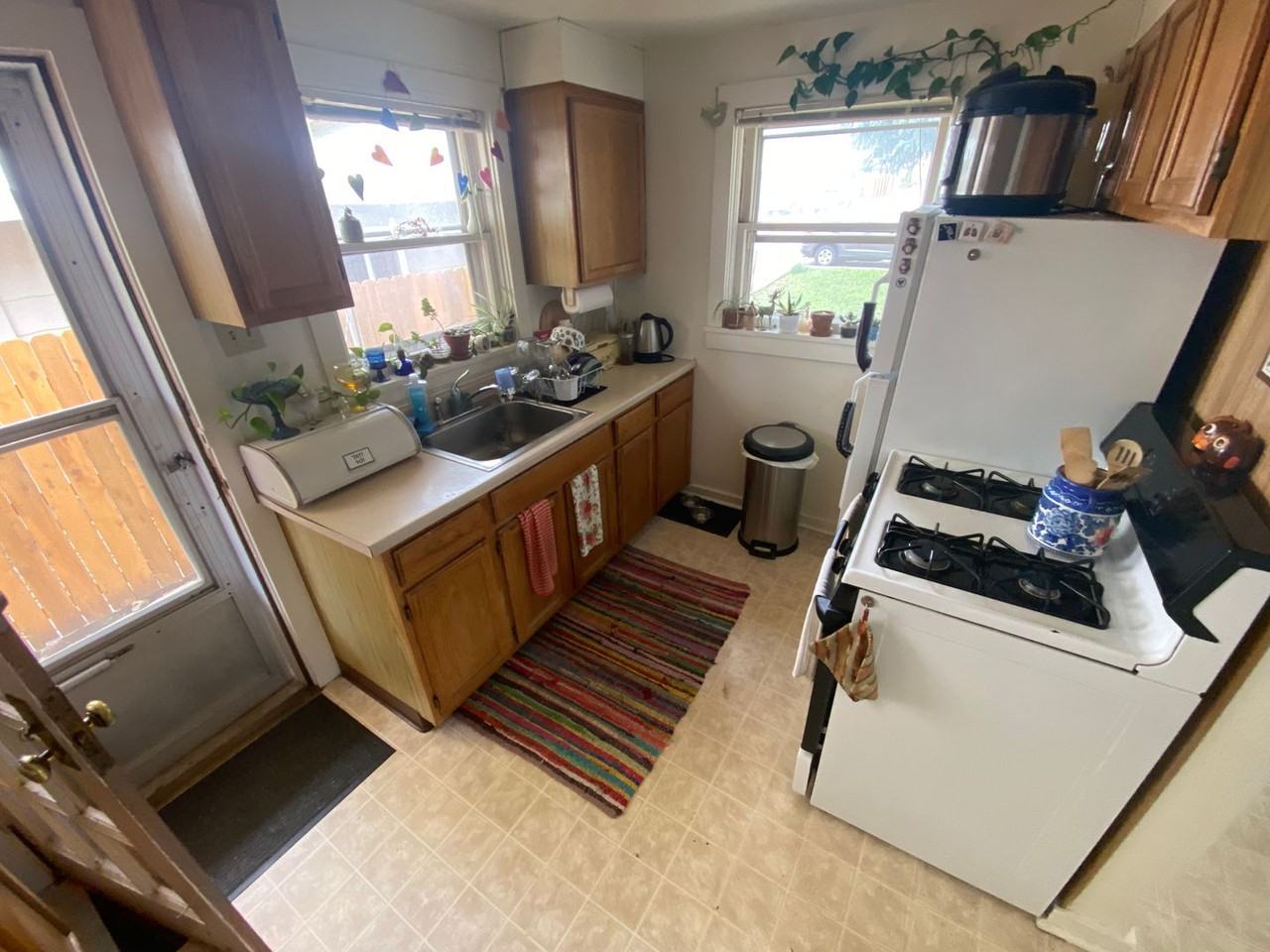 2770 W 2nd Ave - Photo 3 of 17