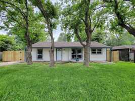 featured image of 5606 Willow Glen Dr