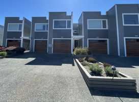 featured image of 2305 Skyline Way