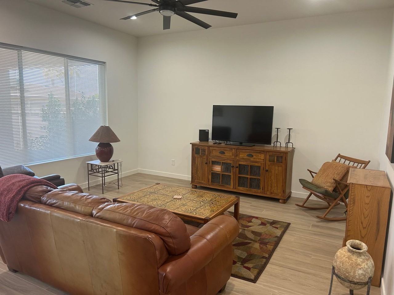 26424 S Lakewood Dr - Photo 4 of 19