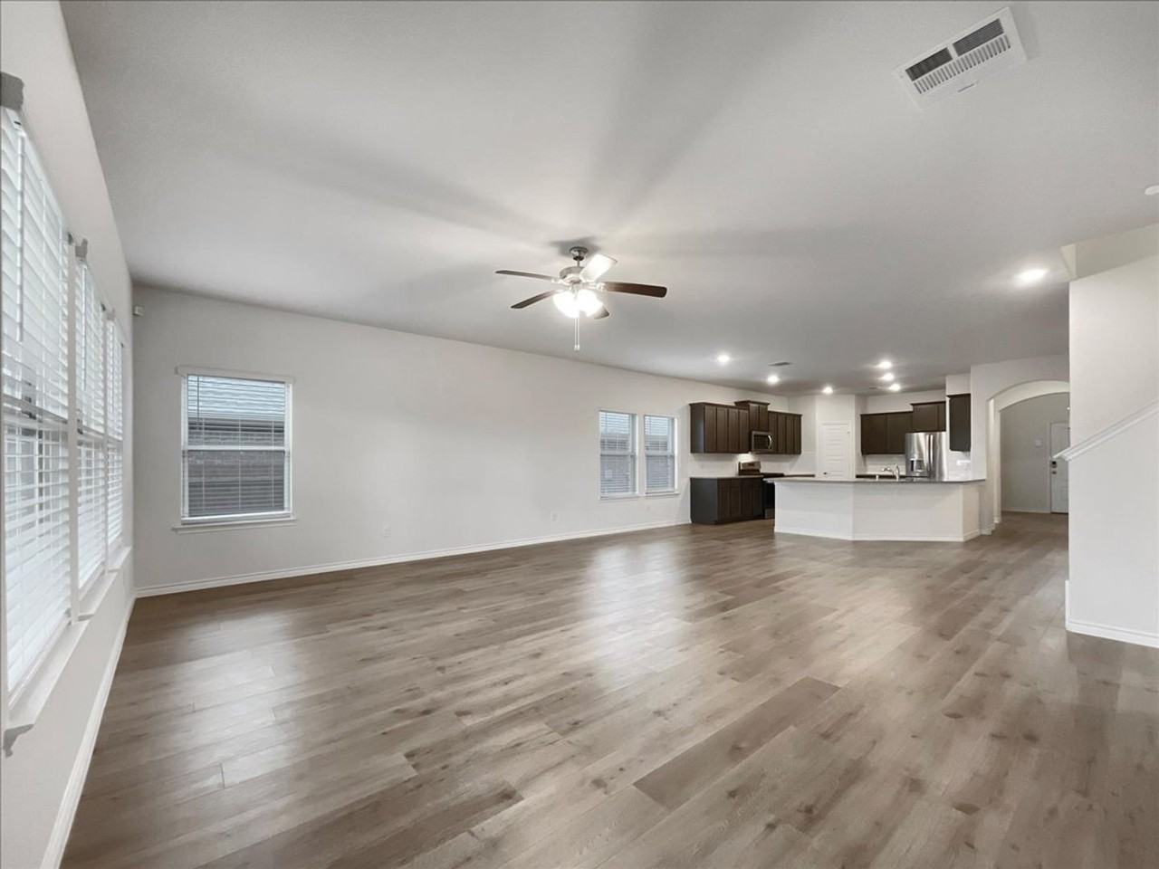 4009 Savoy Way - Photo 2 of 39