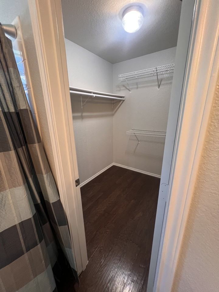 1504 Davis Mountain Loop #1504DML - Photo 2 of 23