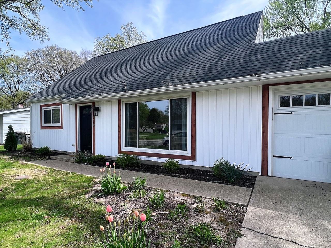 113 Sharon Rd - Photo 2 of 21