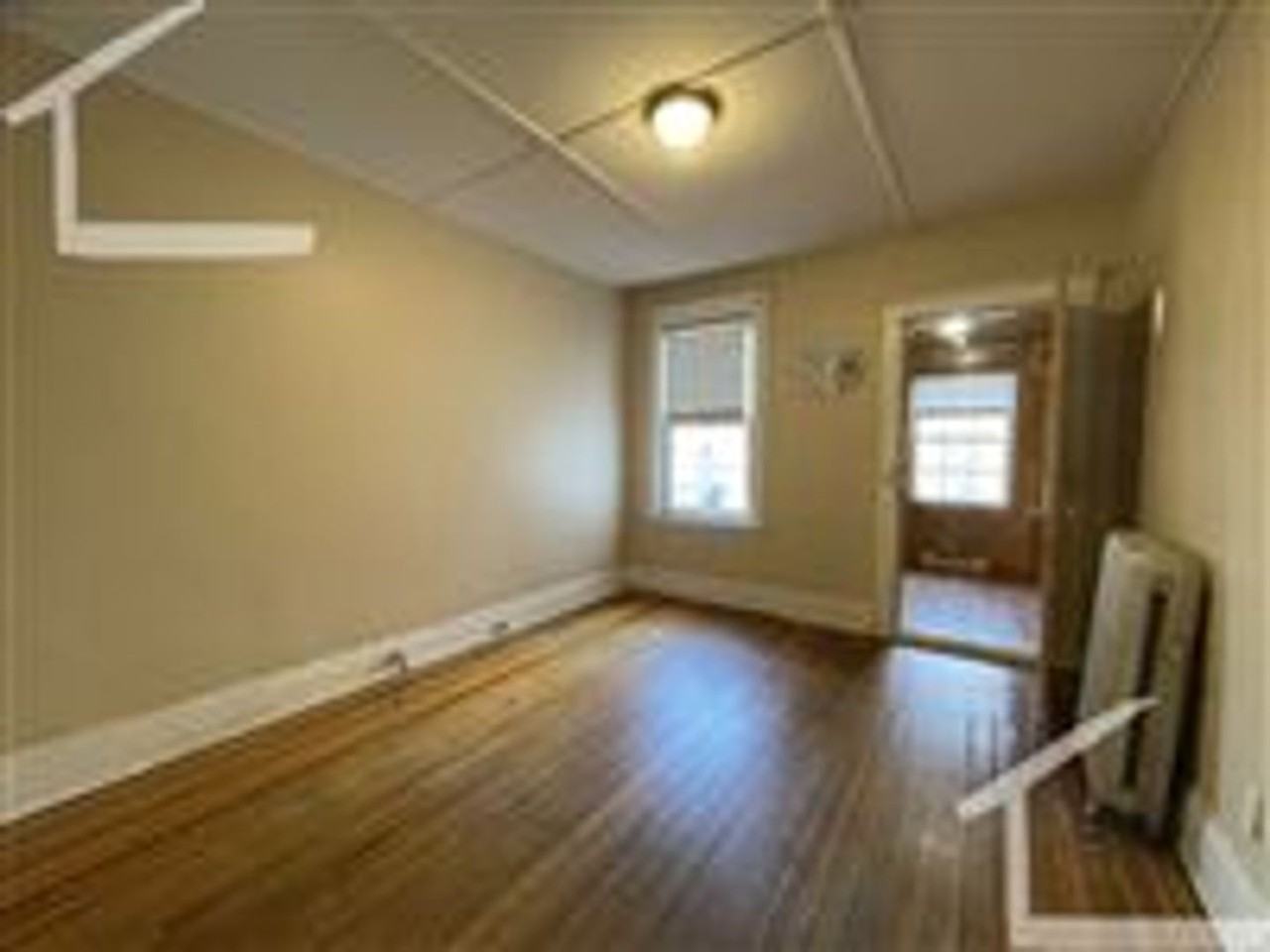 196 Kelton St - Photo 4 of 12