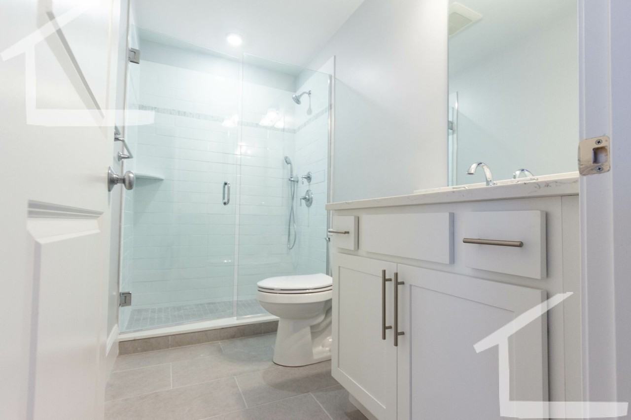 120 Kenrick St - Photo 4 of 16