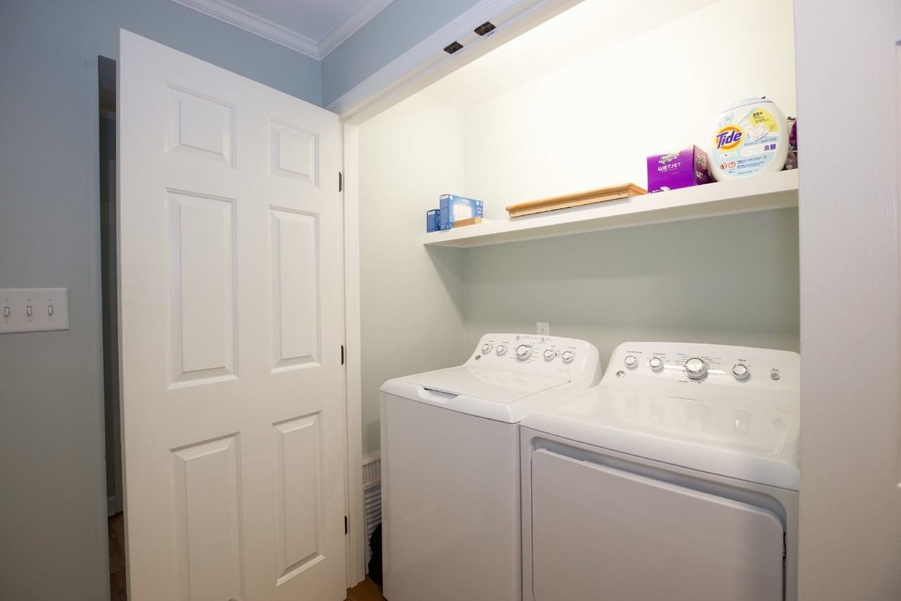 1440 Central Drive - Photo 3 of 50