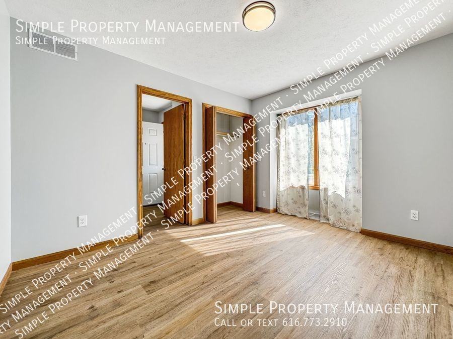 175 Lem Paul St - Photo 3 of 20