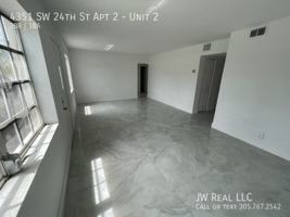 featured image of 4351 Sw 24th St Apt 2 #2