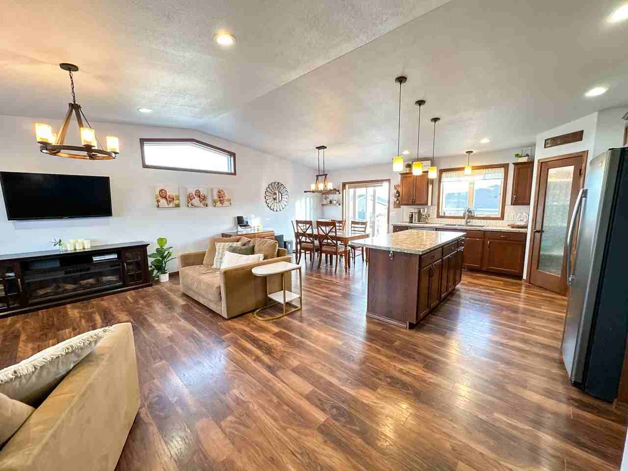 2608 Peach Tree Dr #NA - Photo 3 of 41