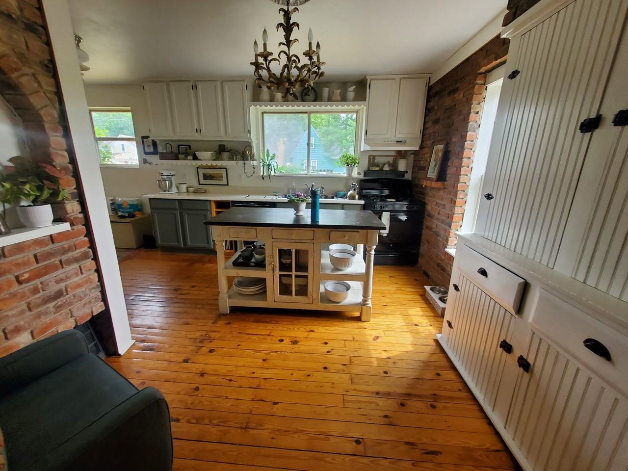 110 6th St #NA - Photo 2 of 4