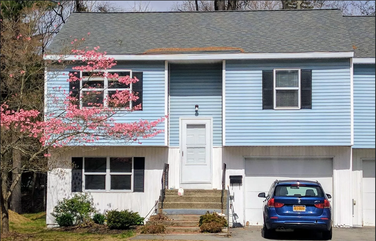 75 Elsmere Ave #A - Photo 2 of 10