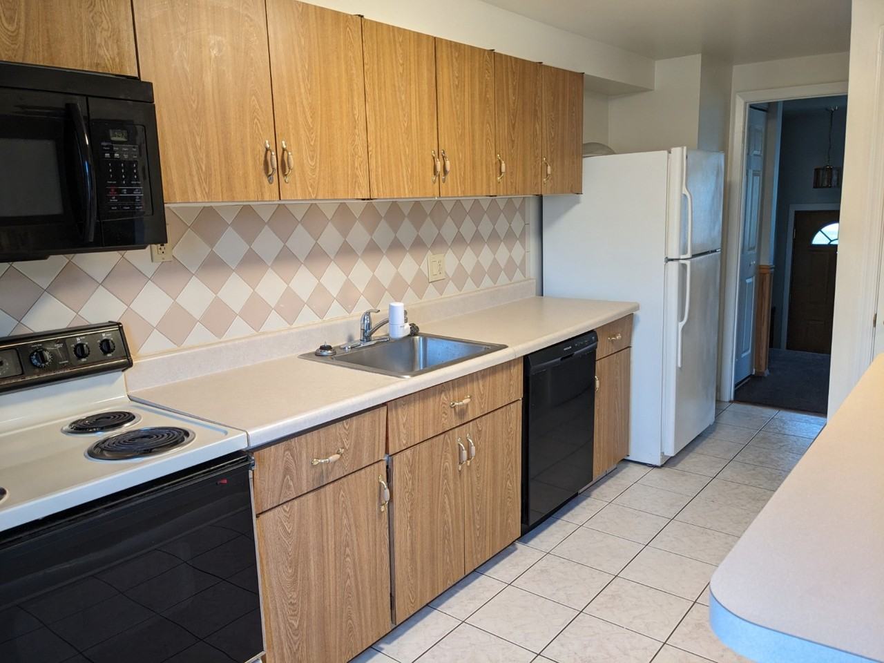 983 Regina Dr #NA - Photo 5 of 25