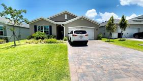 2951 Ne Breezeway Cir #NA - Photo 1 of 1