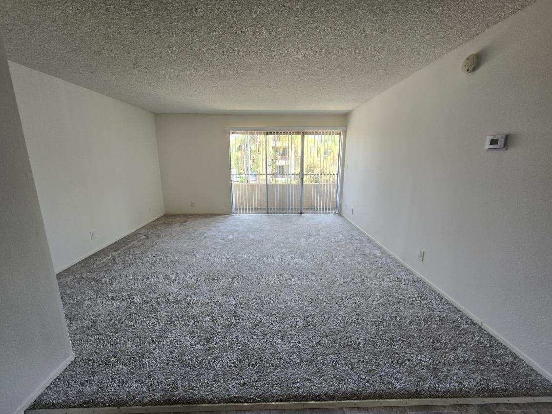 4555 Fulton Ave #310 - Photo 7 of 11