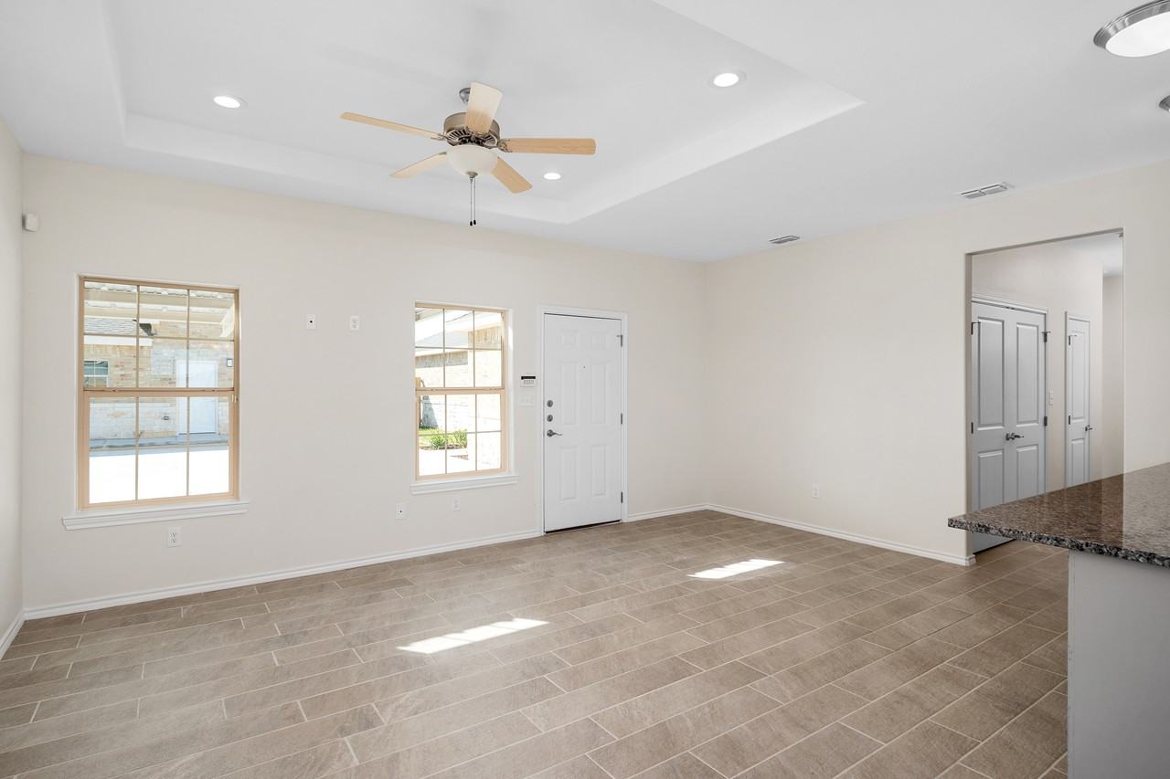 5913 Nightingale #6 - Photo 2 of 7