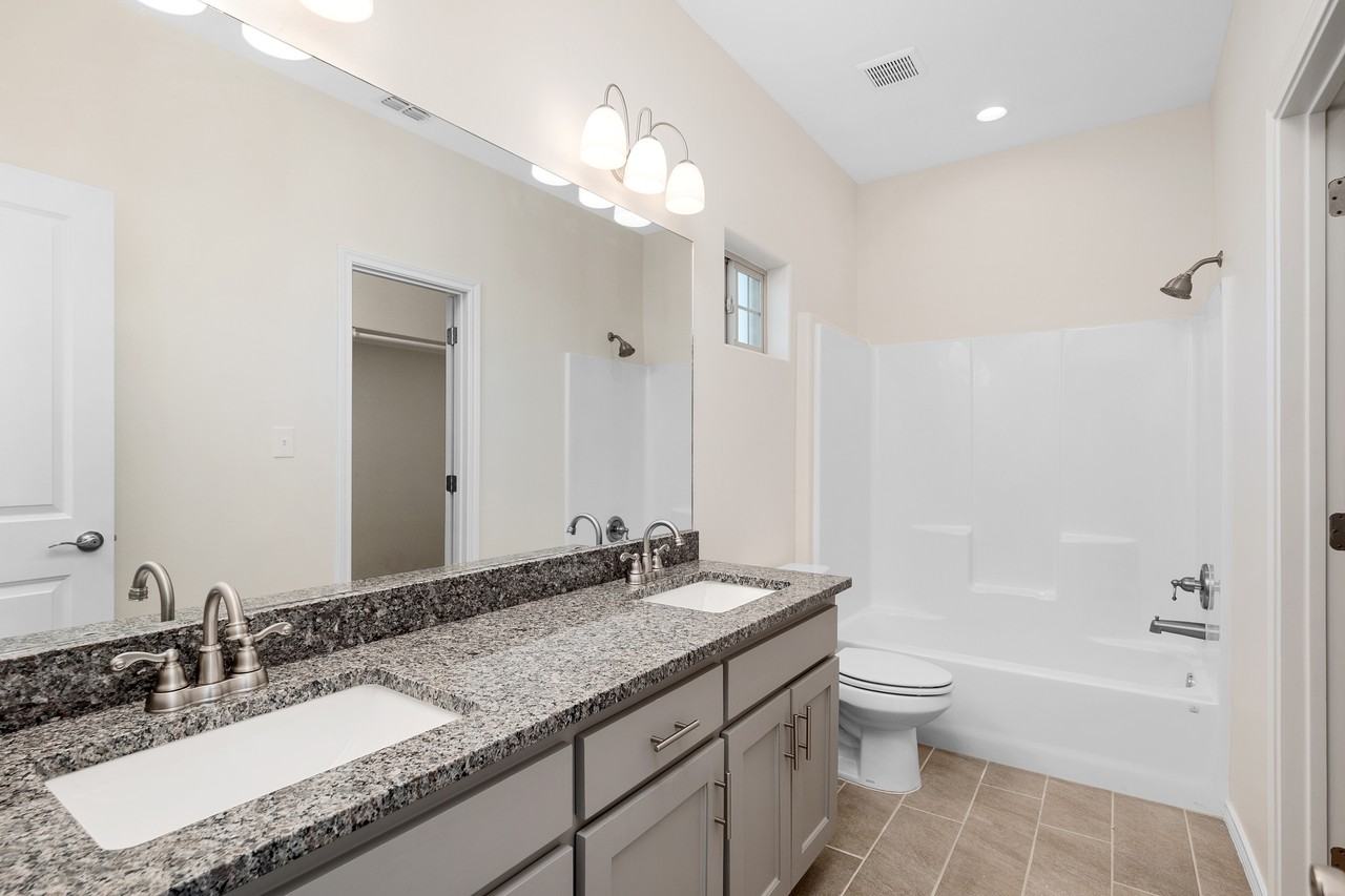 5913 Nightingale #6 - Photo 5 of 7