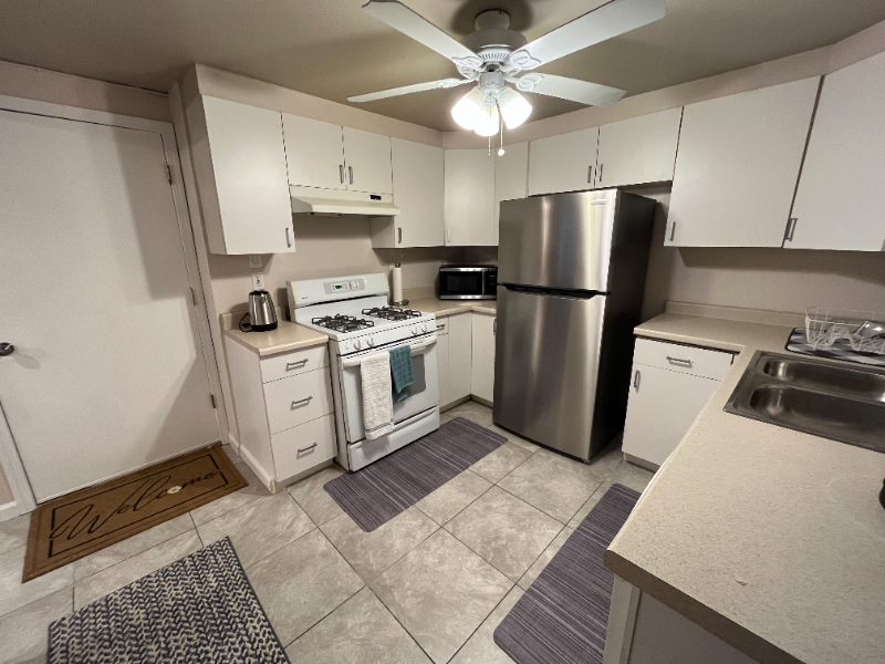 2002 W 46th Ave #B - Photo 3 of 15