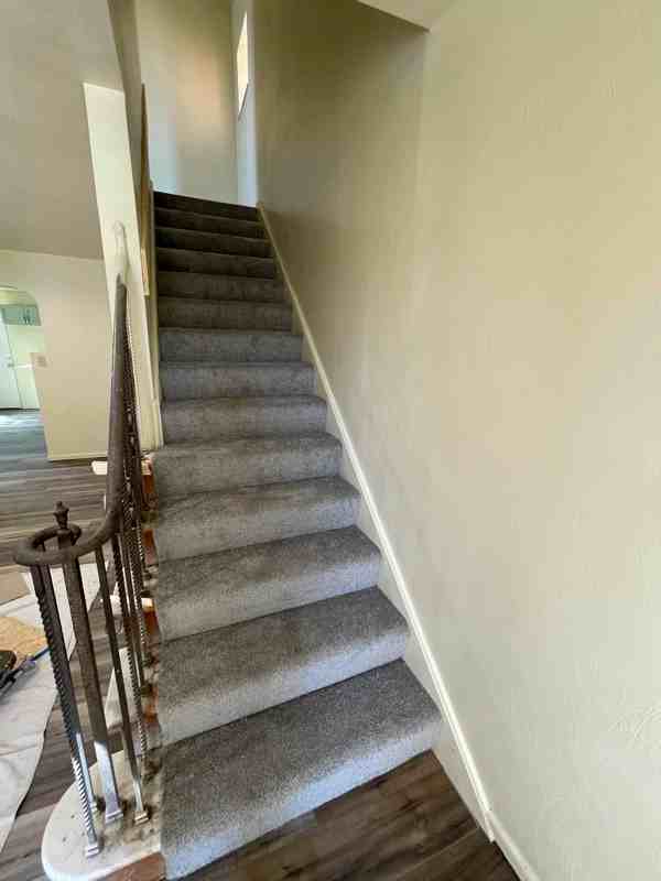 1707 4th Ave - Photo 3 of 6