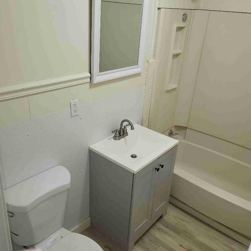 2050 Reggie Dr - Photo 7 of 9