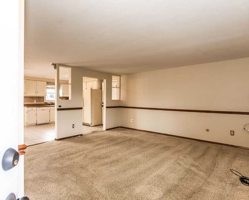 7934 Davis Rd N #1 - Photo 6 of 42