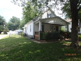 featured image of 400 Sw Lindenwood Ave