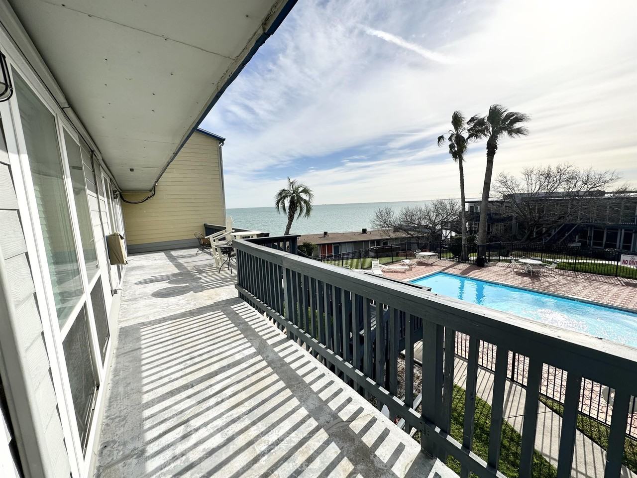 3402 Ocean Dr #1 - Photo 4 of 13