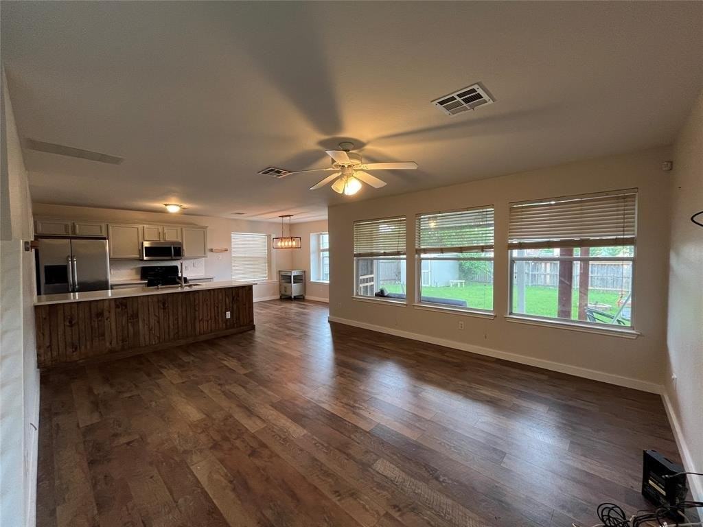 408 Wood Sorrel Way - Photo 3 of 8