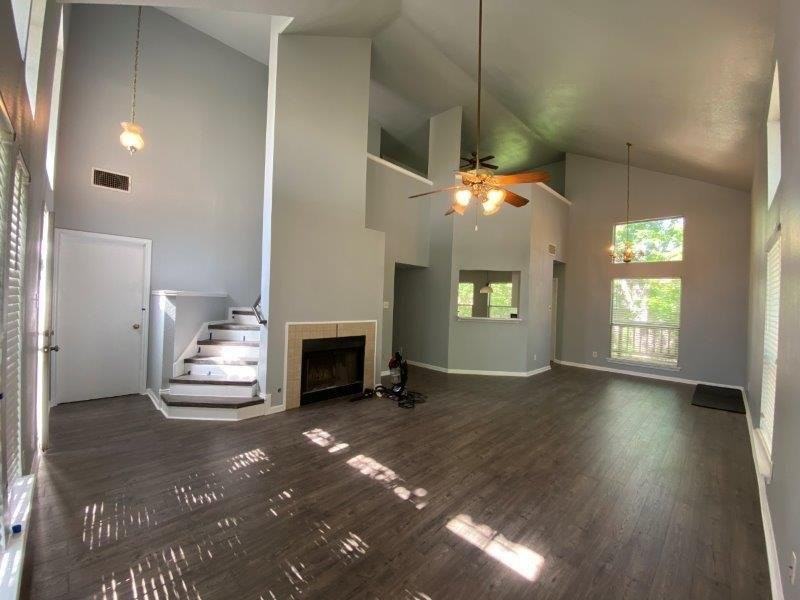 1821 Southeastern Trl - Photo 2 of 8