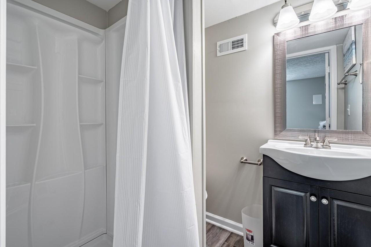 Bailey St Sw - Photo 3 of 15