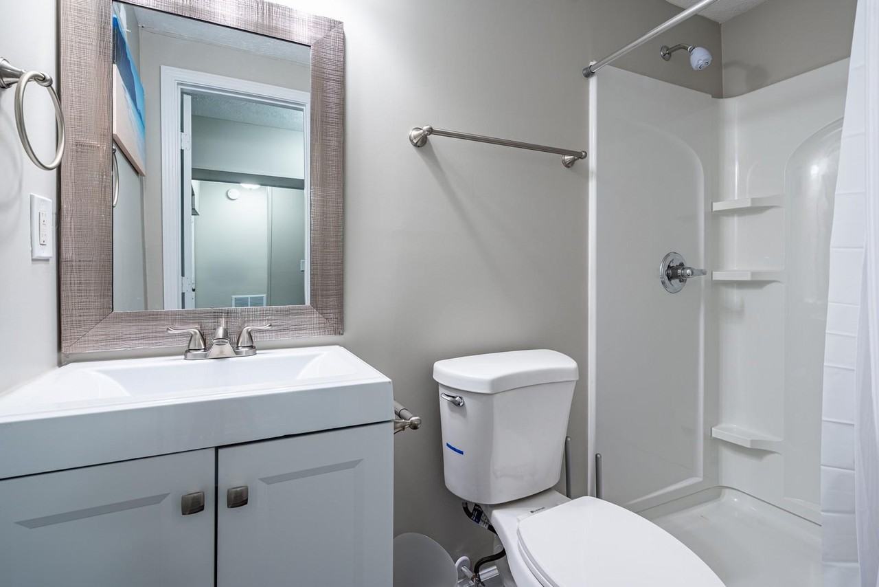 Bailey St Sw - Photo 4 of 15