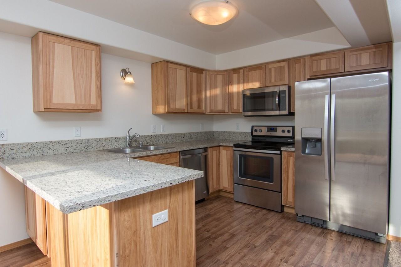 4595 W Overby Street - Photo 2 of 39