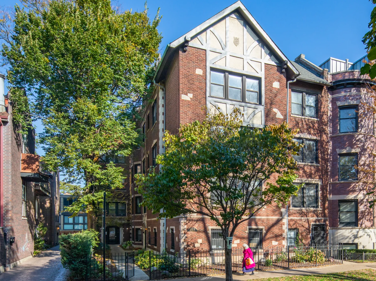 650 W Wellington - Photo 7 of 10