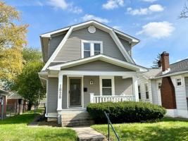 featured image of 1828 Hazel Ave