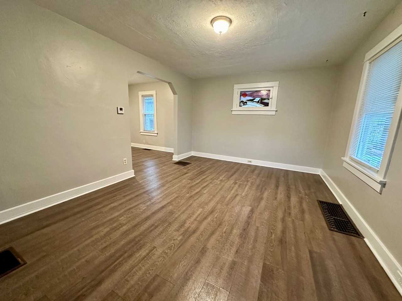 1828 Hazel Ave - Photo 2 of 17