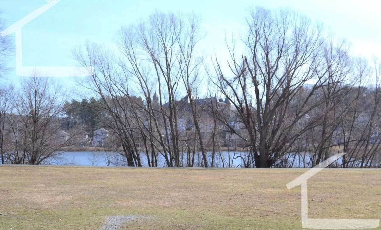 140 Kenrick St - Photo 5 of 13