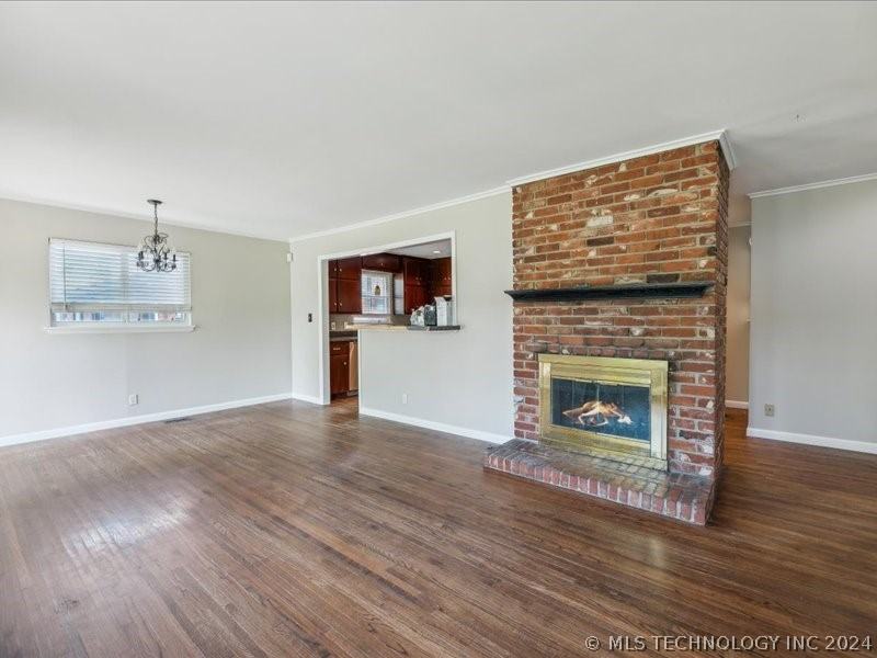 3920 E 53rd St - Photo 3 of 23