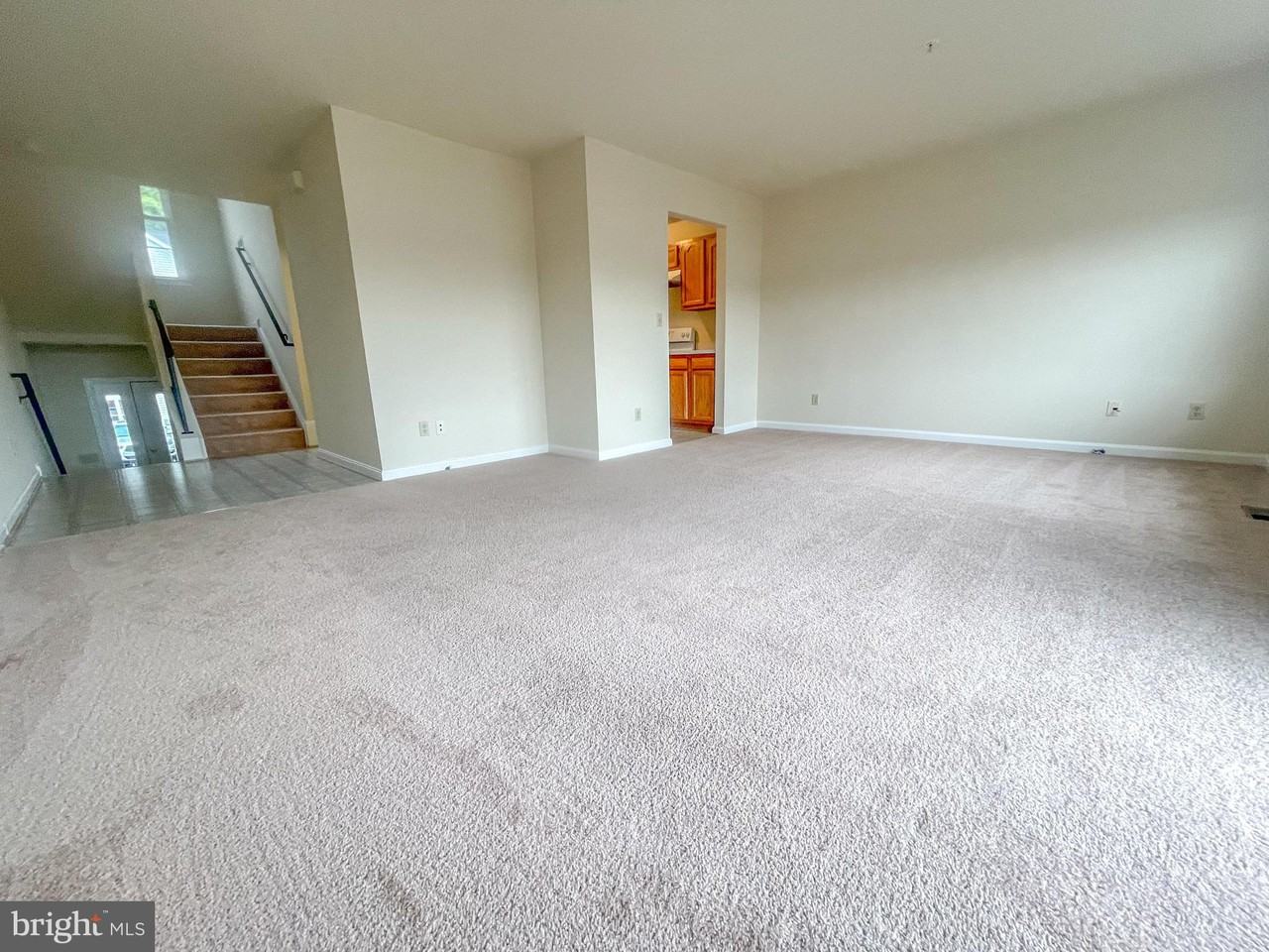 3611 Harbor Rd - Photo 3 of 23