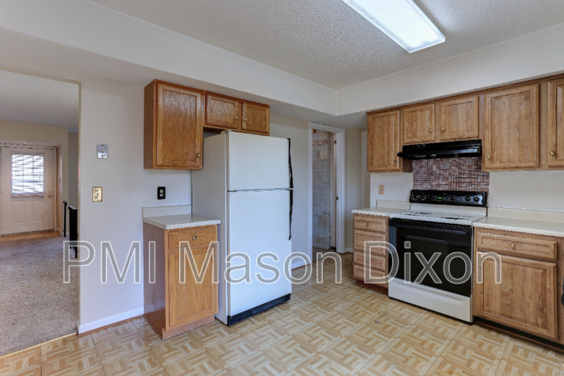 7657 N Arbory Way - Photo 2 of 16