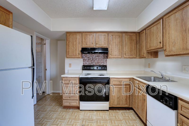 7657 N Arbory Way - Photo 3 of 16