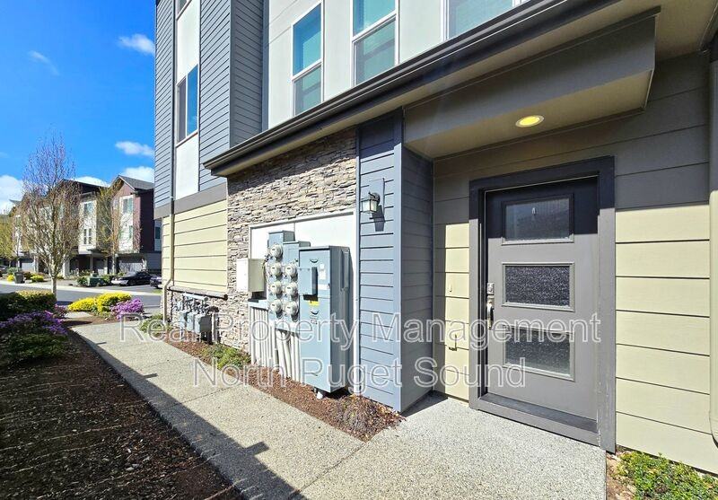12909 20th Dr W #G - Photo 2 of 24
