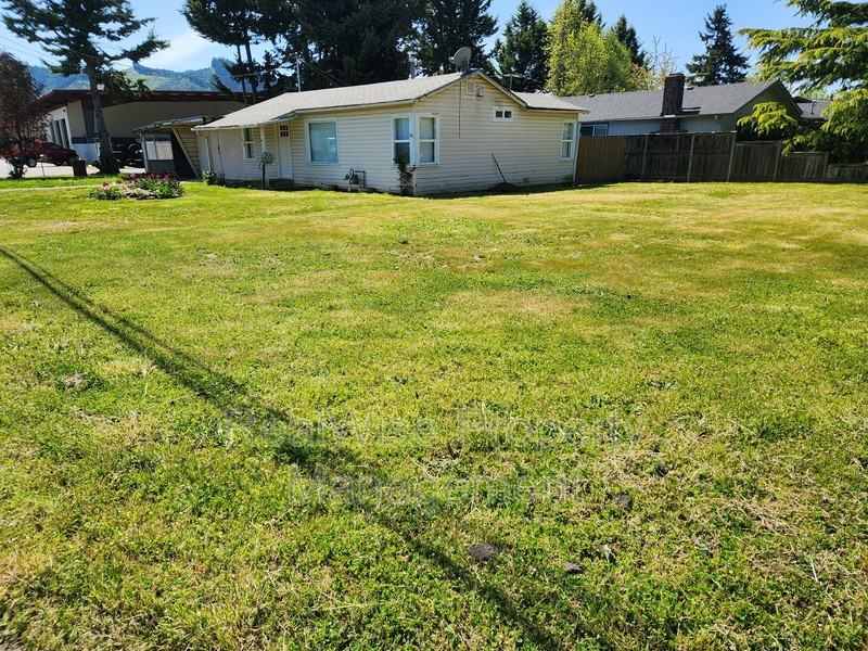 161 Mardonna Way - Photo 2 of 19