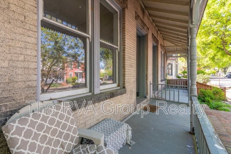 609 N 27th St #A - Photo 5 of 38