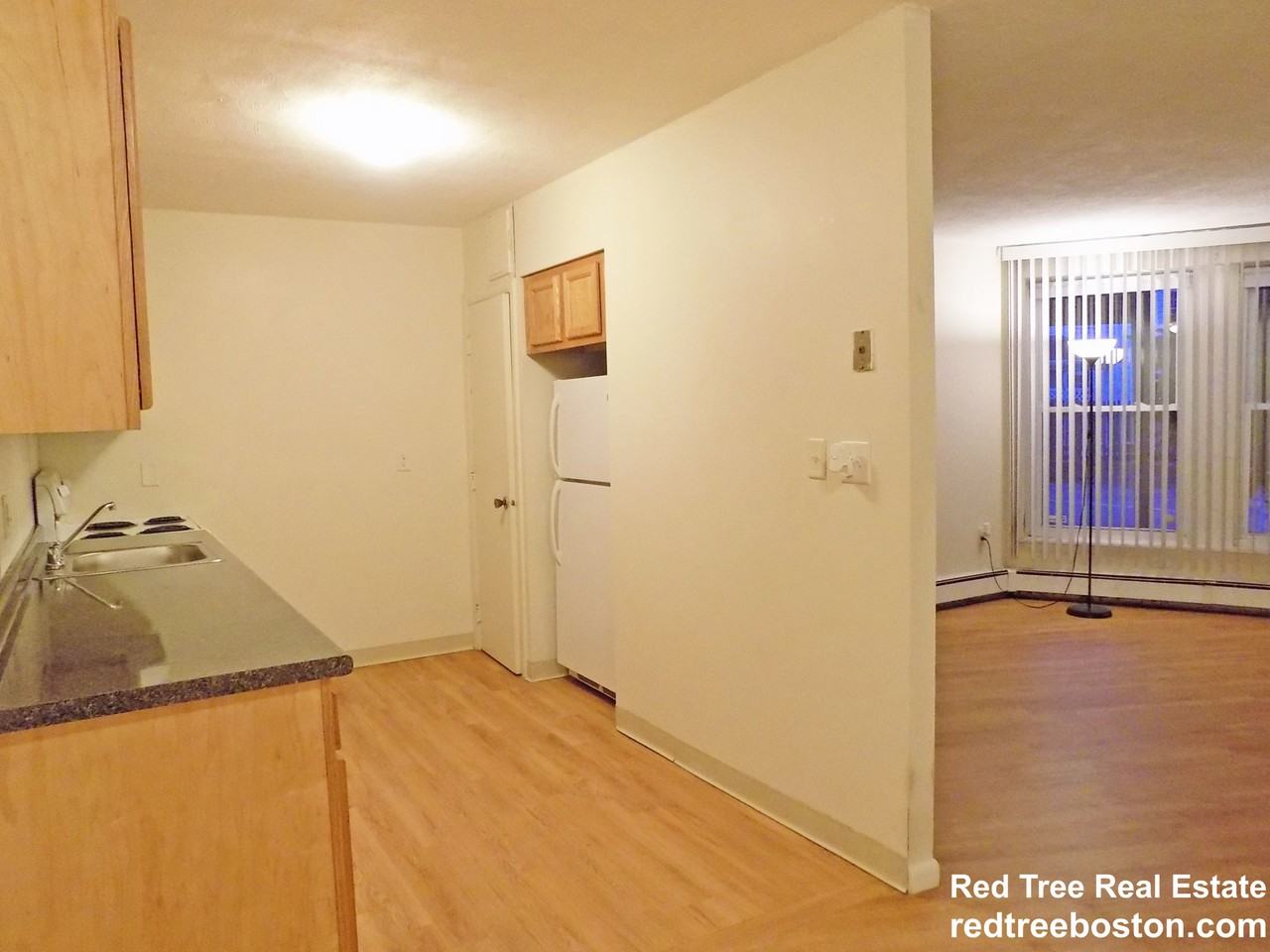 2045 Commonwealth Ave #O - Photo 2 of 15