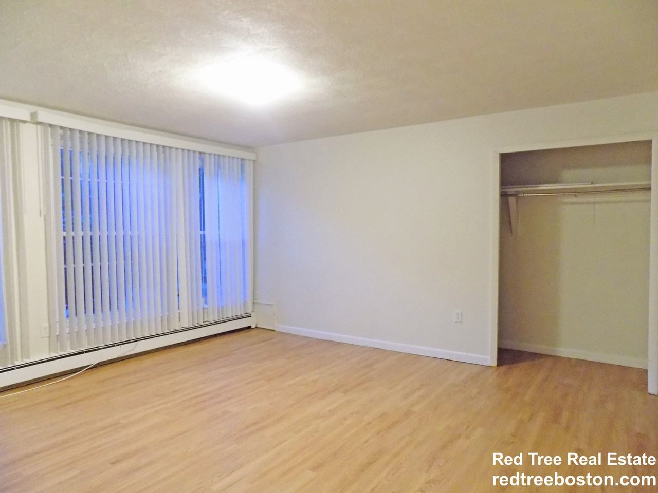 2045 Commonwealth Ave #O - Photo 4 of 15