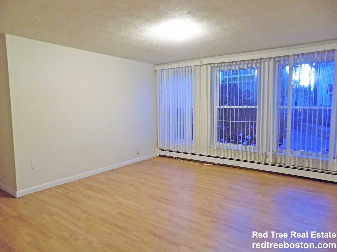 2045 Commonwealth Ave #O - Photo 6 of 15