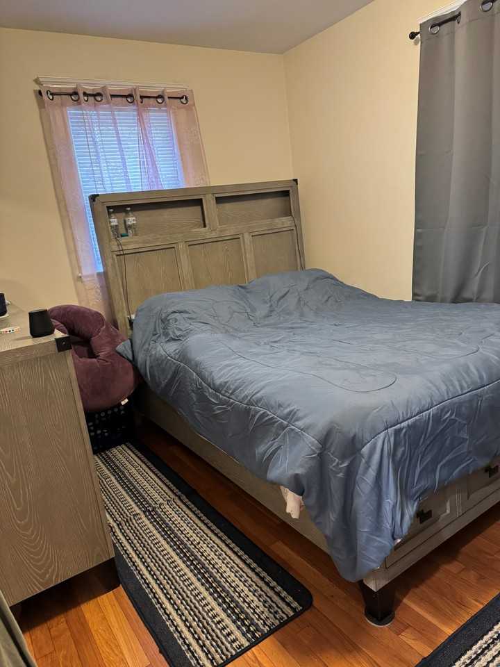 43 Eddie St #1R - Photo 2 of 6